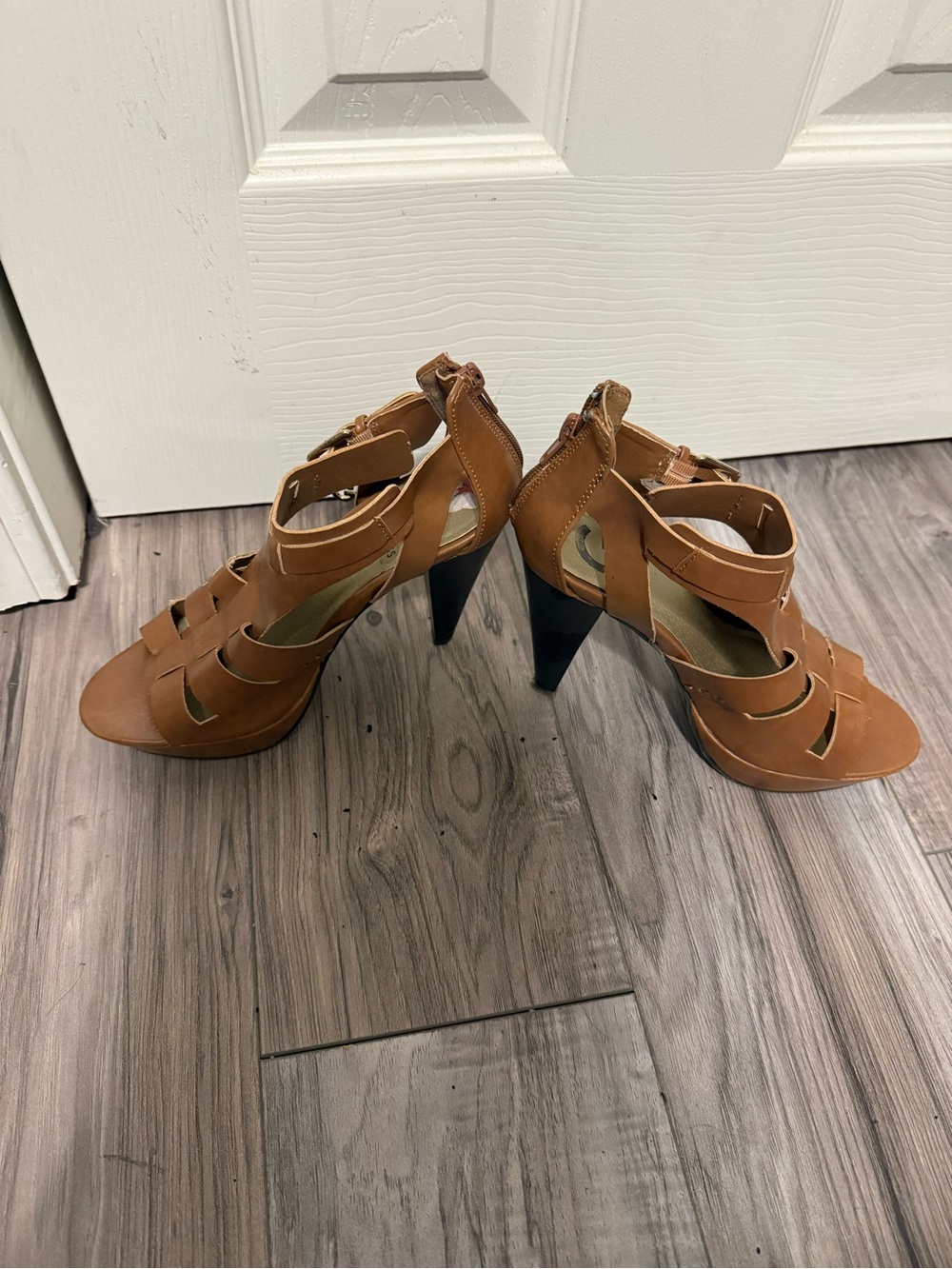 G by Guess Cognac Strappy Platform High Heels - Picture 5 of 6